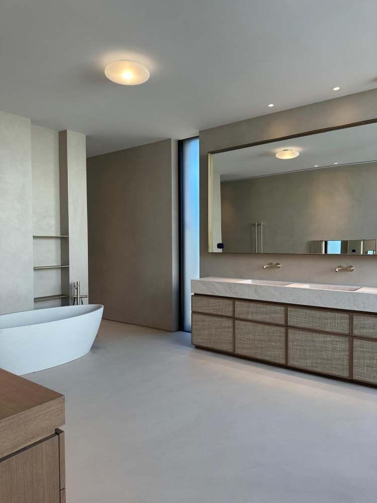 A stunning 70s Almaty apartment